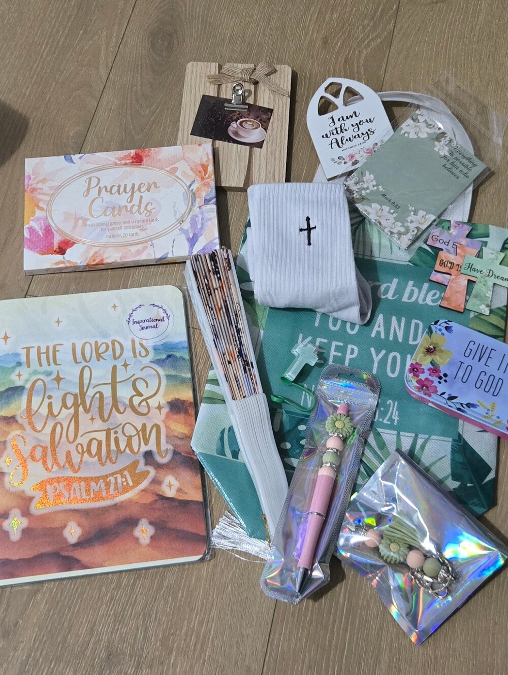 Faithbase Gift Set - Picture 3 of 10